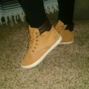 Women's Timberland Dausette Lace-up Boots